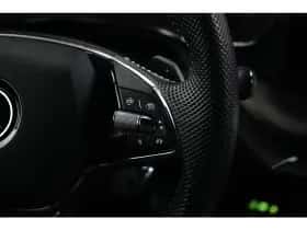 Škoda Octavia (2022) thumbnail 12