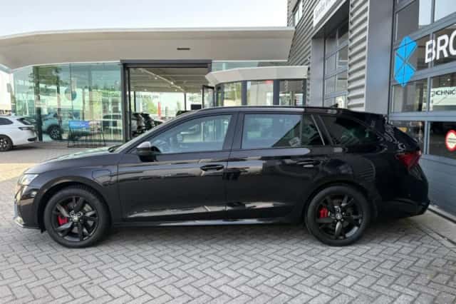 Škoda Octavia (2022) thumbnail 6