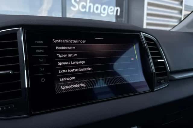Škoda Karoq (2021) thumbnail 28