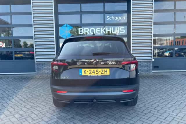 Škoda Karoq (2021) thumbnail 8