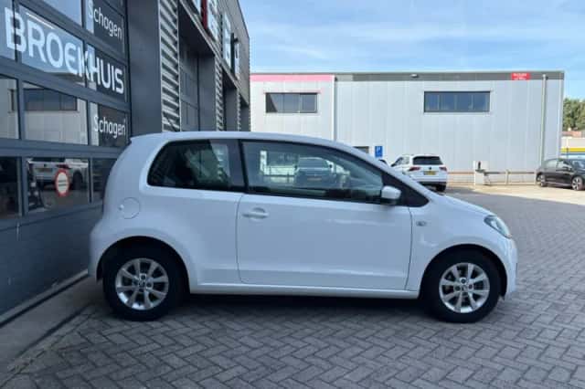 Škoda Citigo (2014) thumbnail 5
