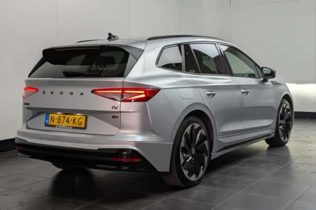 Škoda Enyaq (2021) thumbnail 4