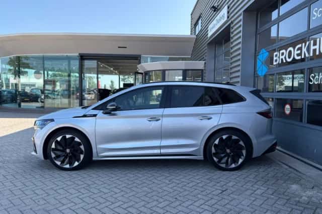 Škoda Enyaq (2021) thumbnail 6