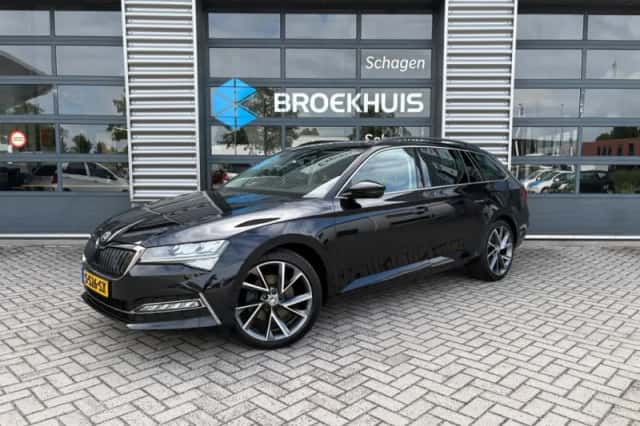 Škoda Superb (2020) thumbnail 1