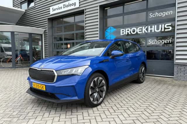 Škoda Enyaq (2022) thumbnail 2