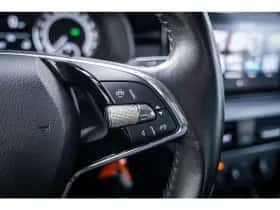 Škoda Kamiq (2023) thumbnail 15