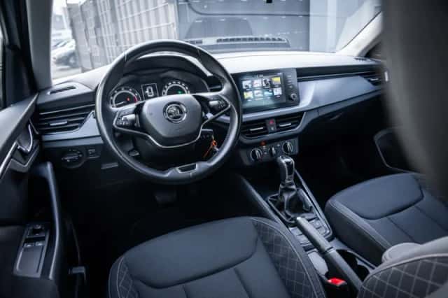 Škoda Kamiq (2023) thumbnail 25