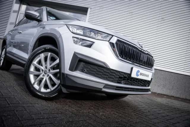 Škoda Kodiaq (2023) thumbnail 2