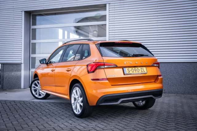 Škoda Kamiq (2023) thumbnail 11