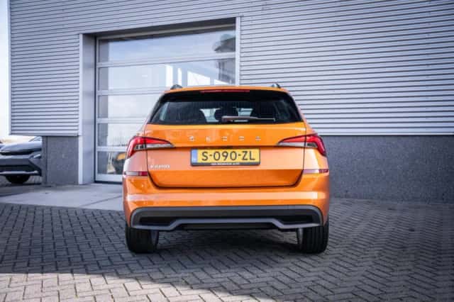 Škoda Kamiq (2023) thumbnail 13