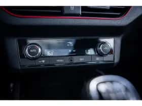 Škoda Kamiq (2023) thumbnail 25