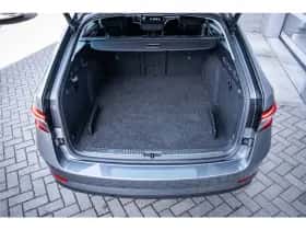 Škoda Superb (2022) thumbnail 12