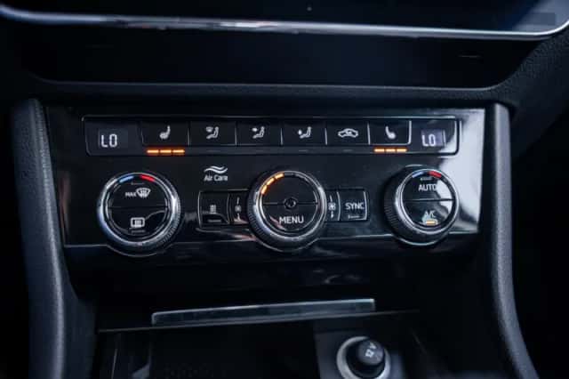 Škoda Superb (2022) thumbnail 33