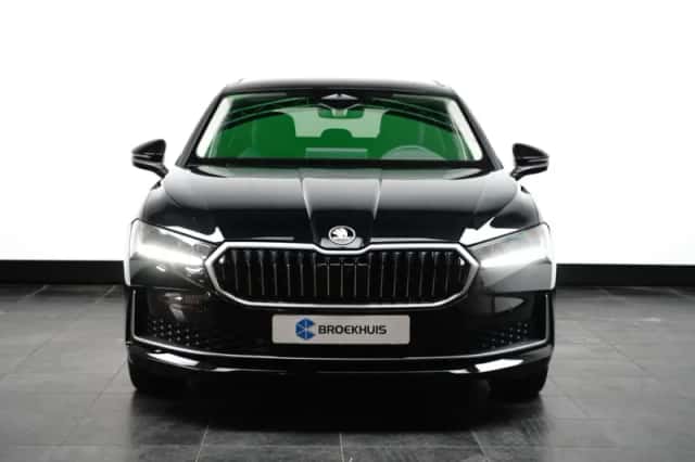 Škoda Superb (2025) thumbnail 2
