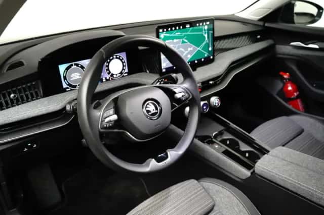 Škoda Superb (2025) thumbnail 19