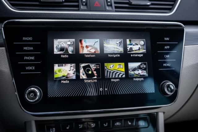 Škoda Superb (2022) thumbnail 24