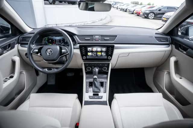 Škoda Superb (2022) thumbnail 37
