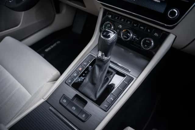 Škoda Superb (2022) thumbnail 40