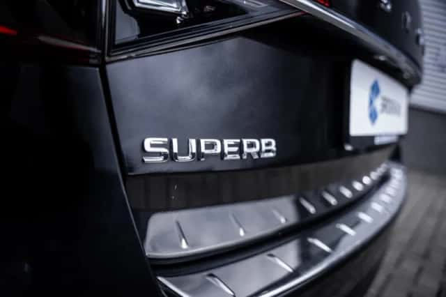 Škoda Superb (2022) thumbnail 10