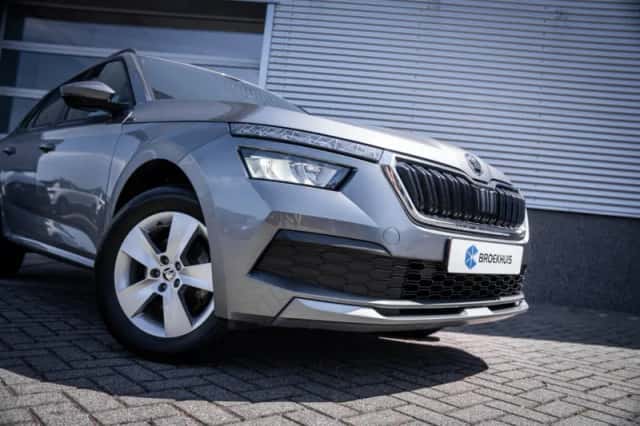 Škoda Kamiq (2022) thumbnail 3