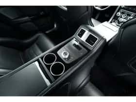 Aston Martin Rapide (2014) thumbnail 12
