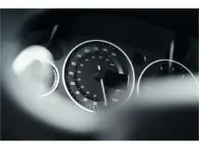 Aston Martin Rapide (2014) thumbnail 17