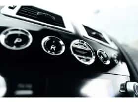 Aston Martin Rapide (2014) thumbnail 19