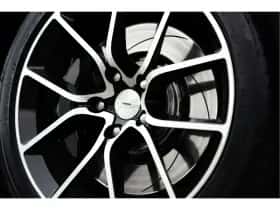 Aston Martin Rapide (2014) thumbnail 20