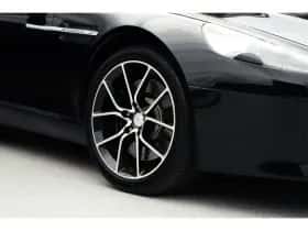 Aston Martin Rapide (2014) thumbnail 23