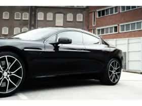 Aston Martin Rapide (2014) thumbnail 25