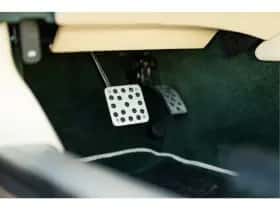 Aston Martin DB7 (2003) thumbnail 40