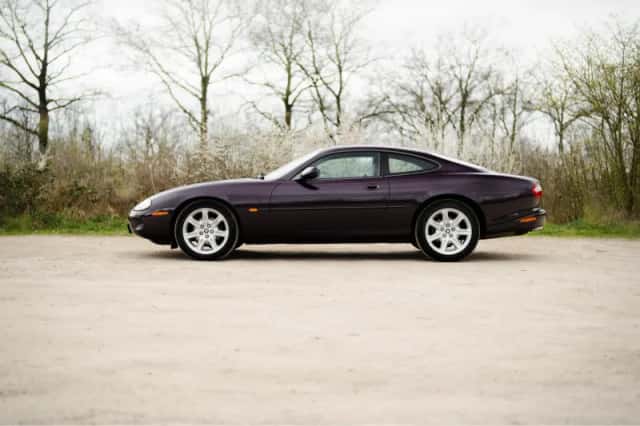 Jaguar XK8 (1999) thumbnail 4
