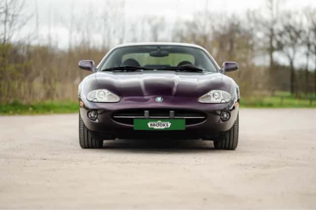 Jaguar XK8 (1999) thumbnail 5