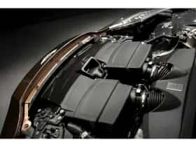 Aston Martin DB12 Volante (2024) thumbnail 21