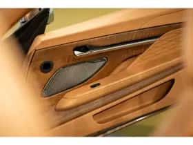 Aston Martin DB12 Volante (2024) thumbnail 39