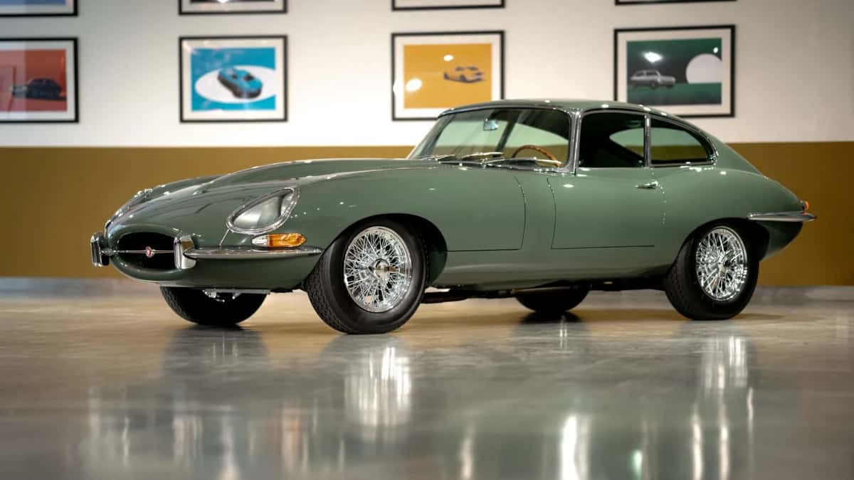 Jaguar E-Type (1966) — foto 1