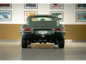 Jaguar E-Type (1966) thumbnail 24