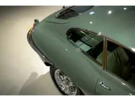 Jaguar E-Type (1966) thumbnail 37