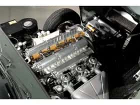 Jaguar E-Type (1966) thumbnail 44