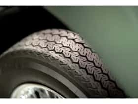 Jaguar E-Type (1966) thumbnail 58