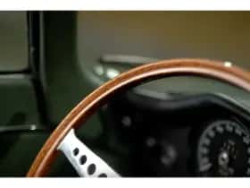 Jaguar E-Type (1966) thumbnail 64