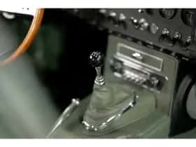 Jaguar E-Type (1966) thumbnail 65