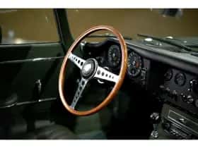 Jaguar E-Type (1966) thumbnail 75
