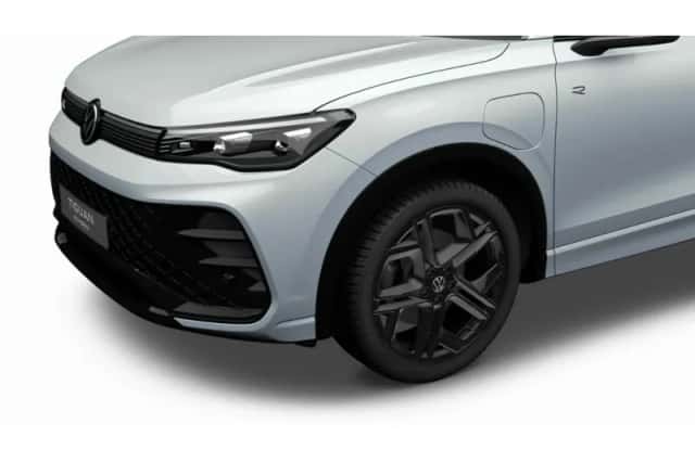 Volkswagen Tiguan (2025) thumbnail 4