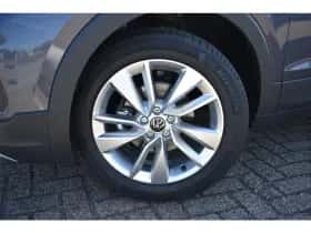 Volkswagen T-Cross (2025) thumbnail 6