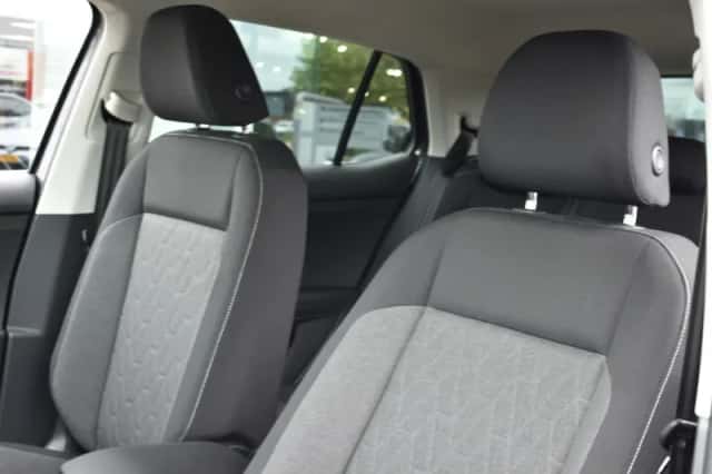 Volkswagen T-Cross (2025) thumbnail 6