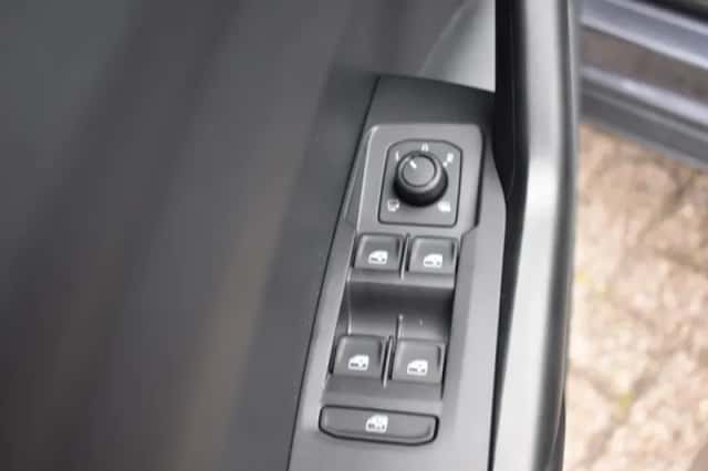 Volkswagen T-Cross (2025) thumbnail 7