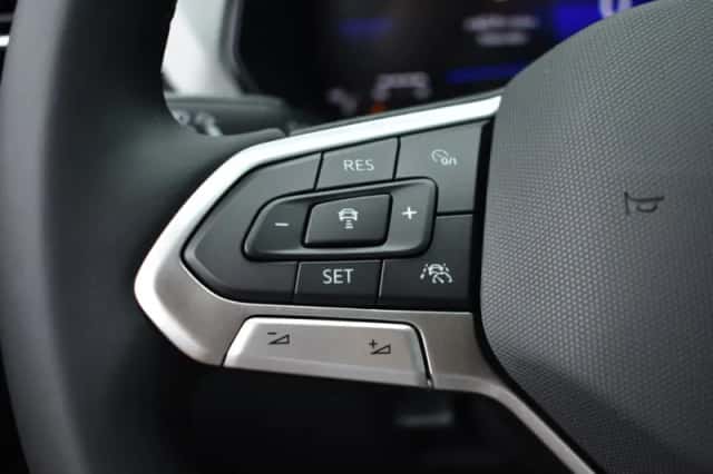 Volkswagen T-Cross (2025) thumbnail 9