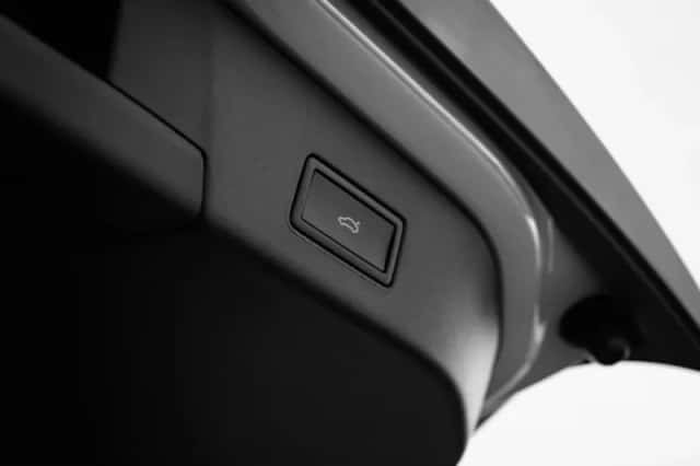 Volkswagen ID.4 (2025) thumbnail 25