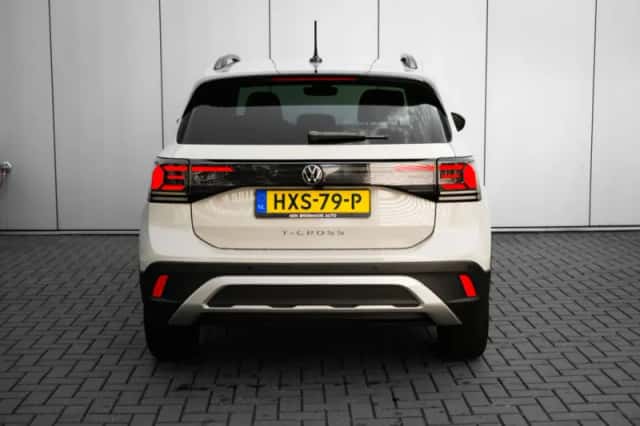 Volkswagen T-Cross (2025) thumbnail 4